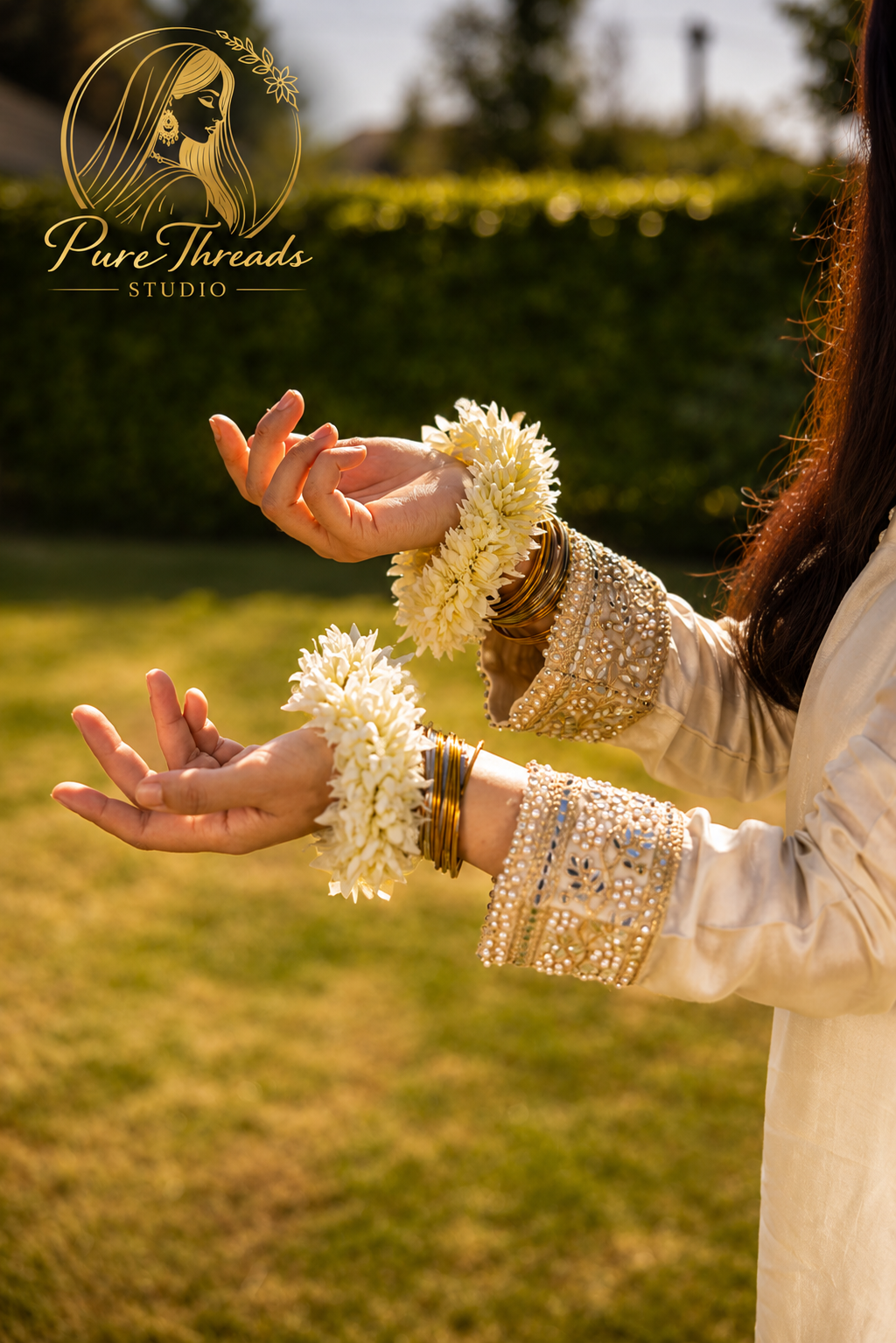 Medium Noor-e-Seesha Ivory Co-ord Set image 1