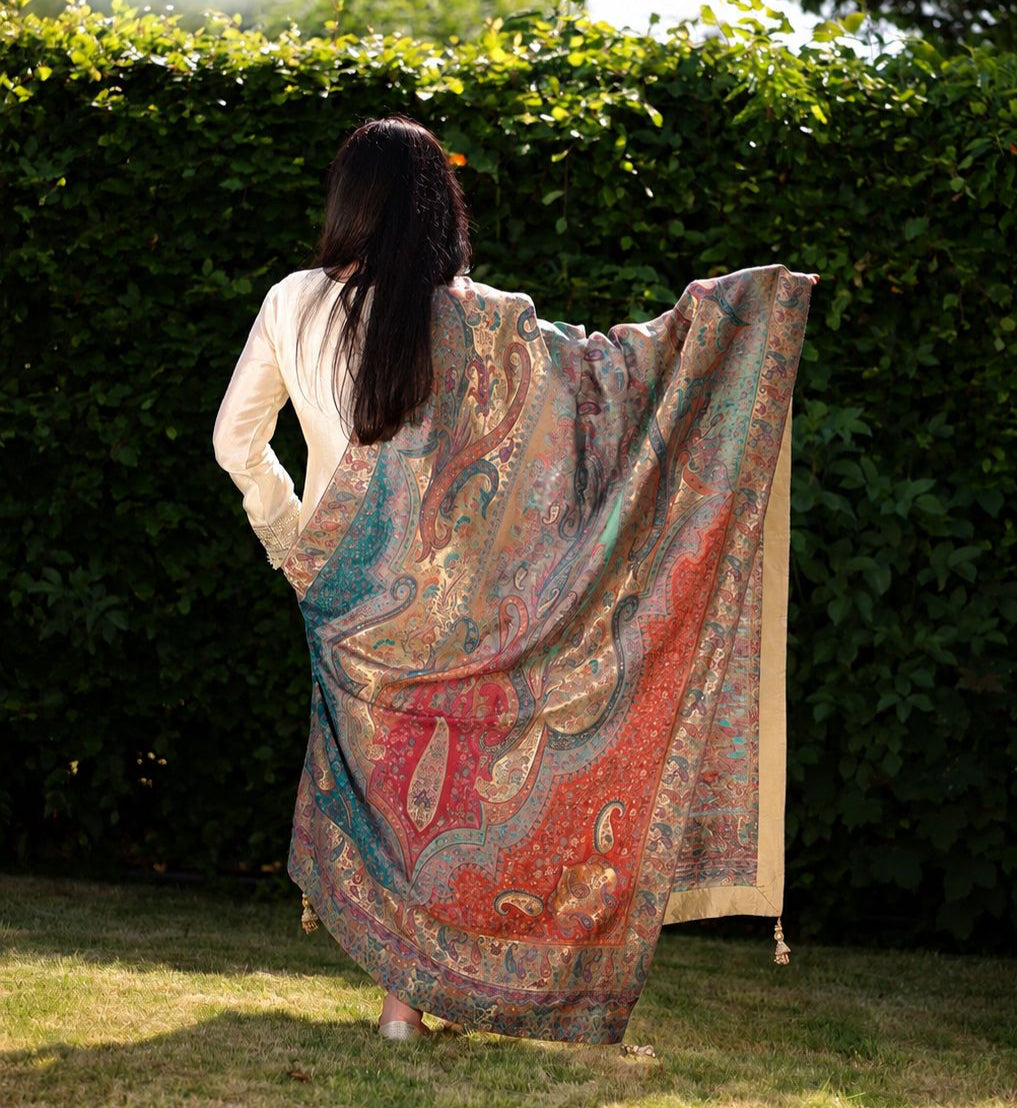 Noor-e-Paisley Heritage Shawl image 0