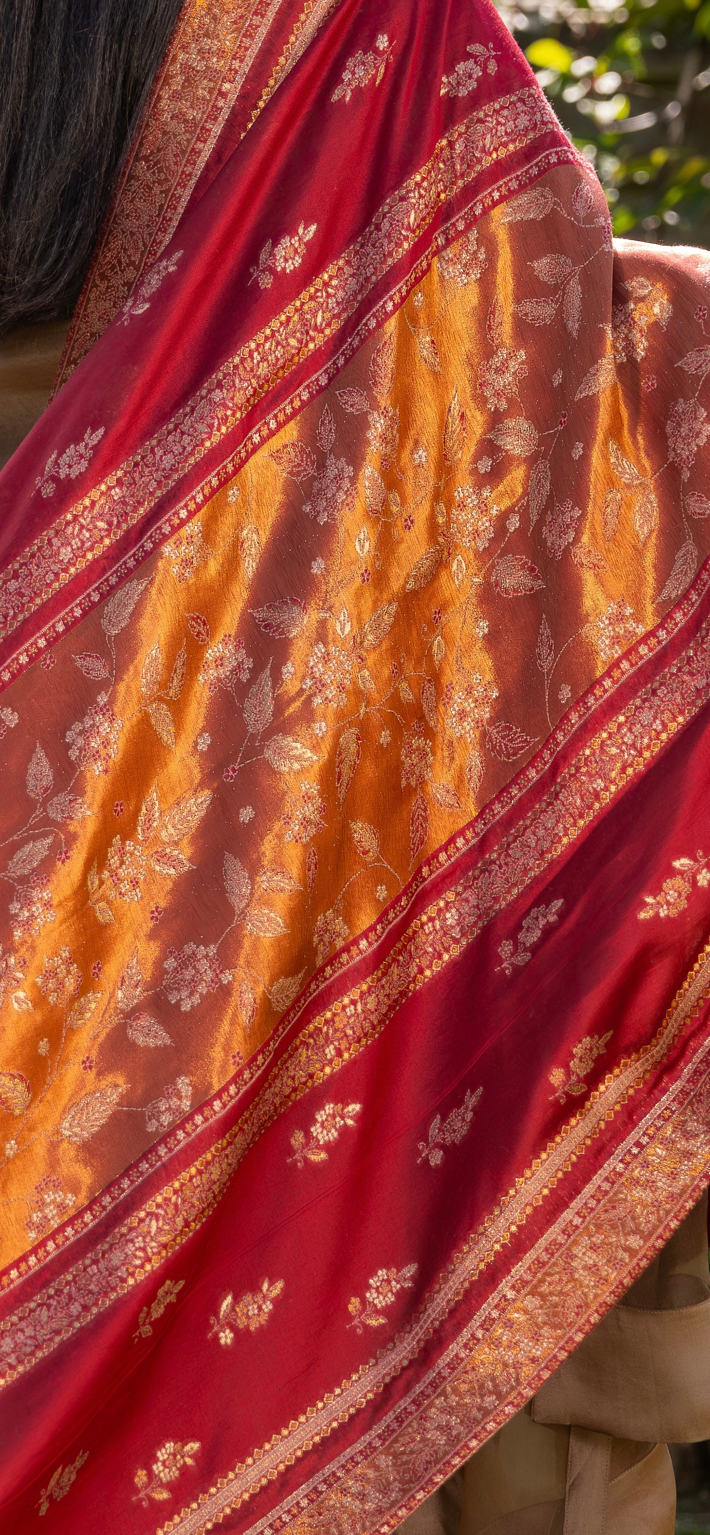 Shams-e-Noor Heritage Shawl image 4