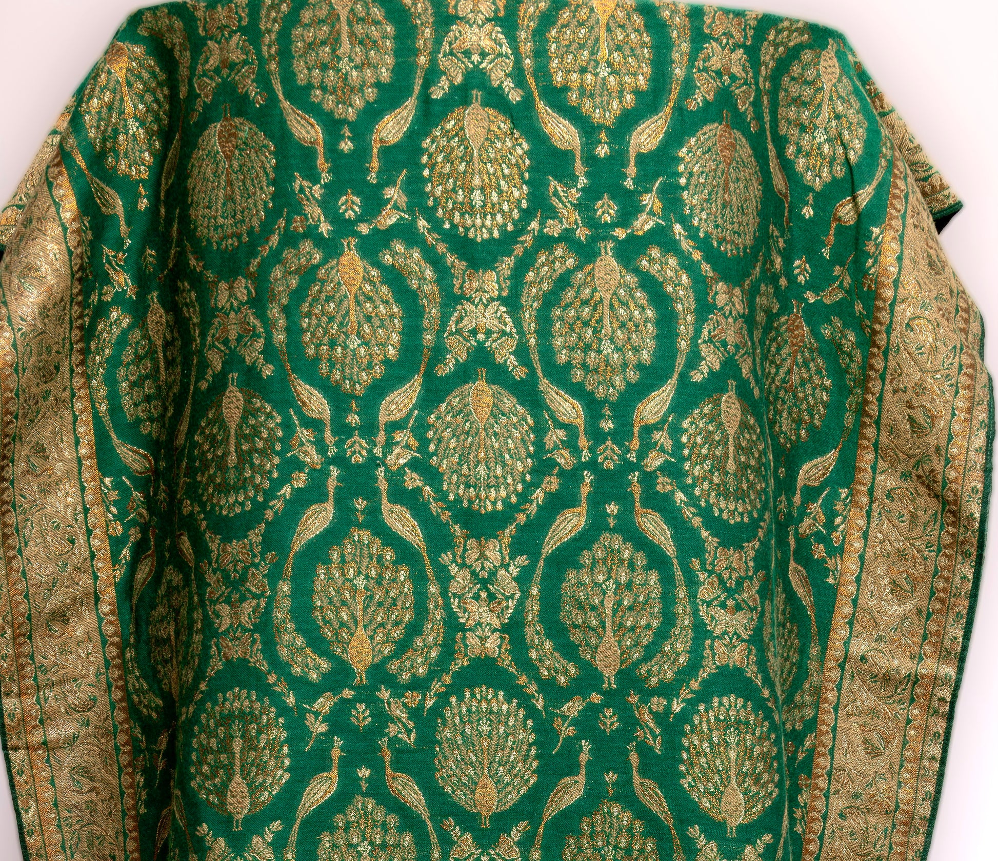 Zumurrud-e-Zari Kani Stole image 3
