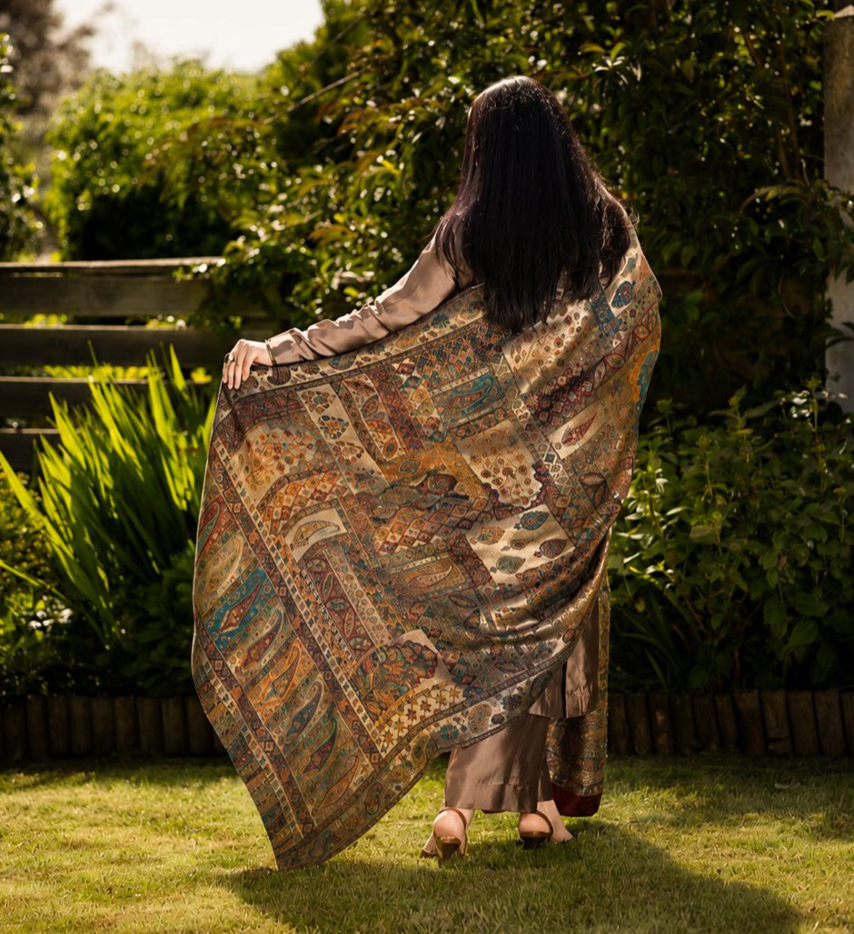 Noor-e-Royale Heritage Luxe Shawl image 0