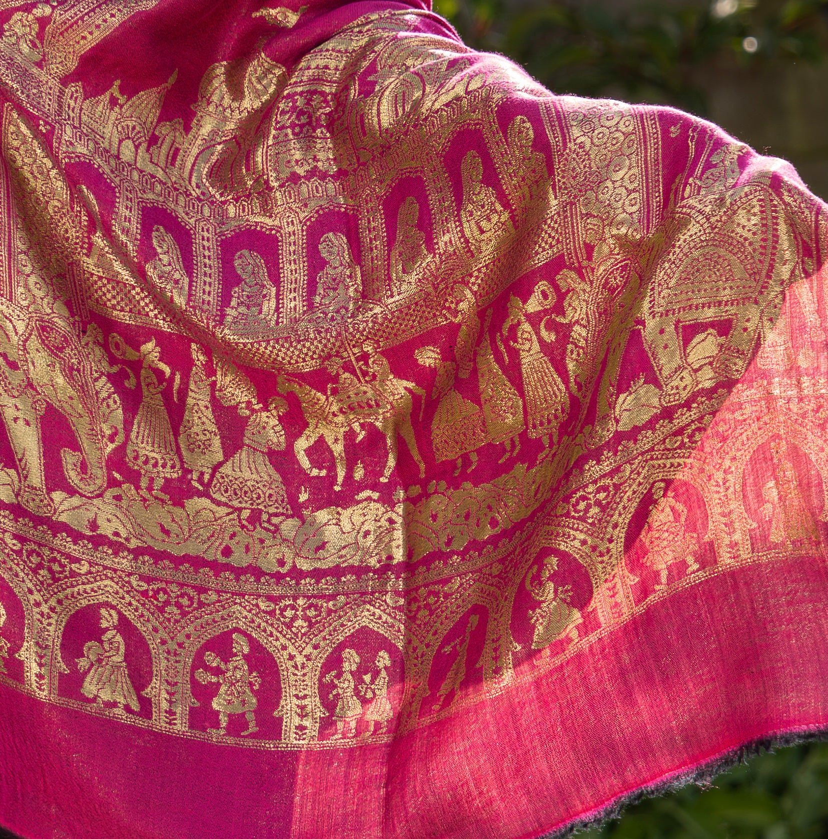 Mah-e-Kani Reversible Moonlight Stole image 3