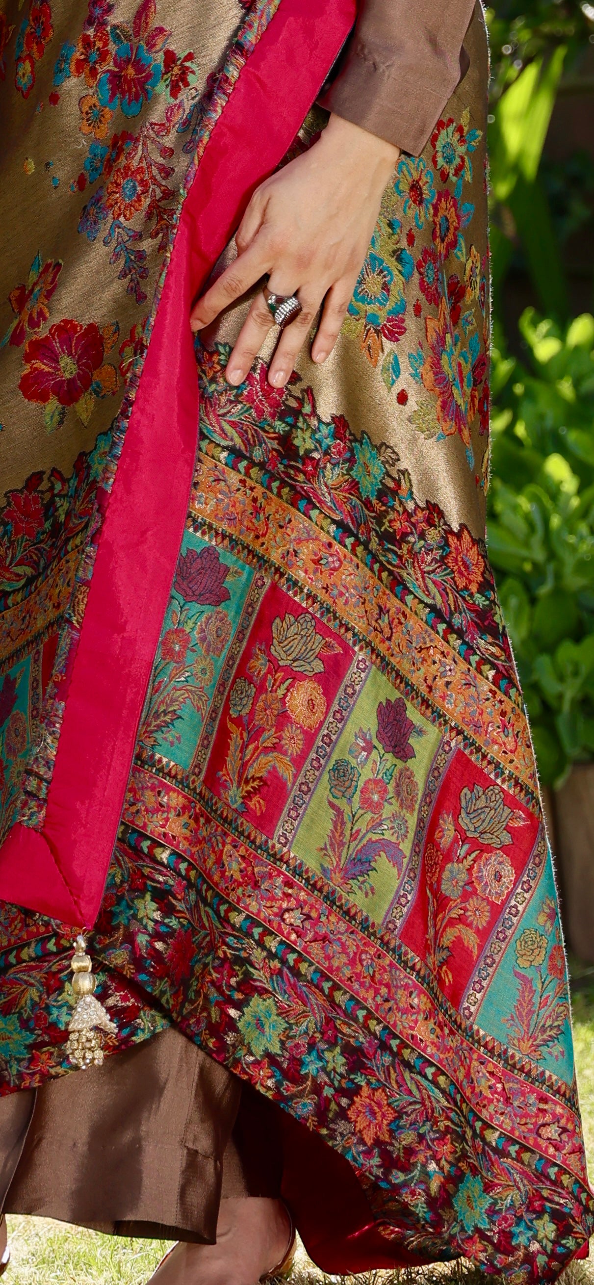 Rang-e-Noor Luxury Floral Moonlight Shawl image 6