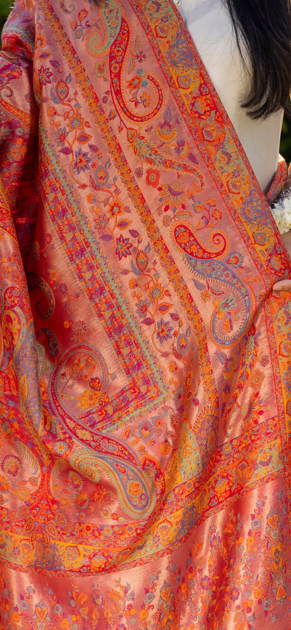 Gulnaar-e-Noor Moonlight Kani Shawl image 4