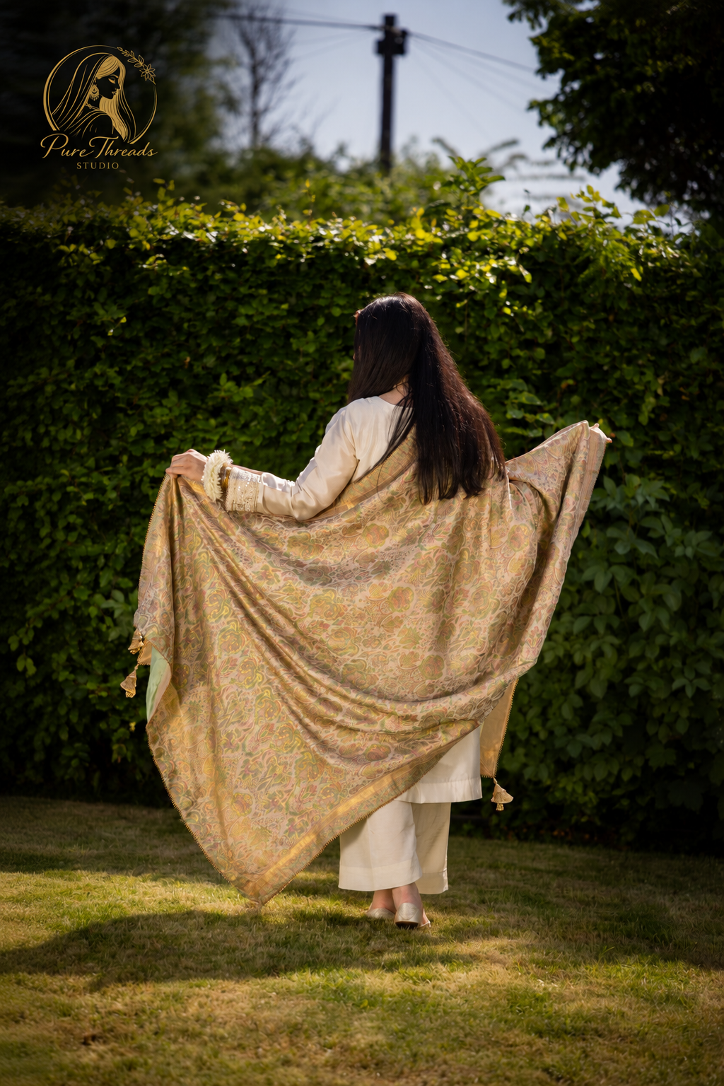 Zarbaft Royale Kimkhab Shawl image 1