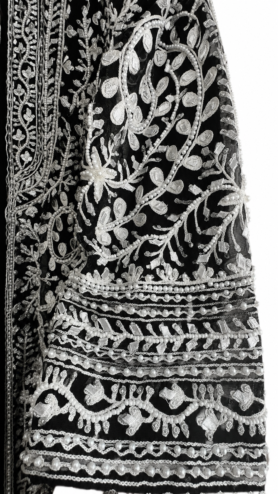 Noir-e-Zar Luxury Embellished Net Suit