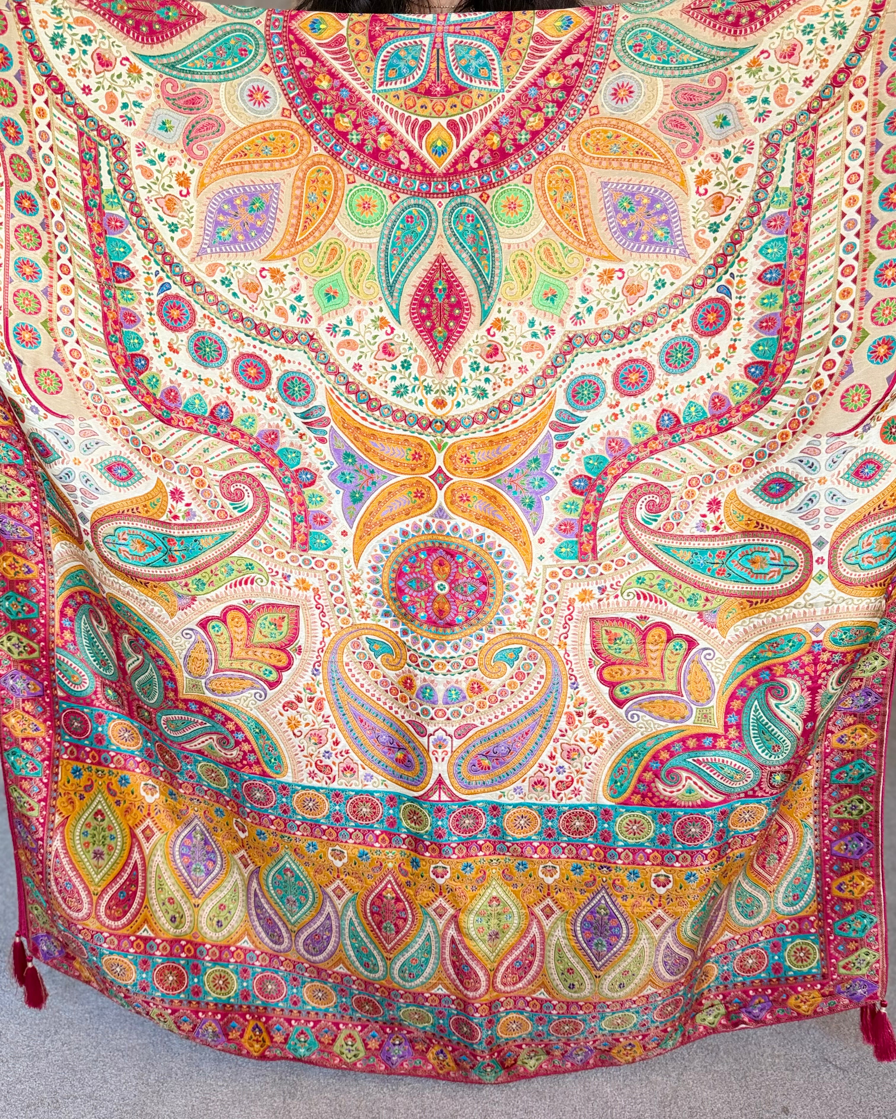Rang-e-Mehfil Silk Shawl