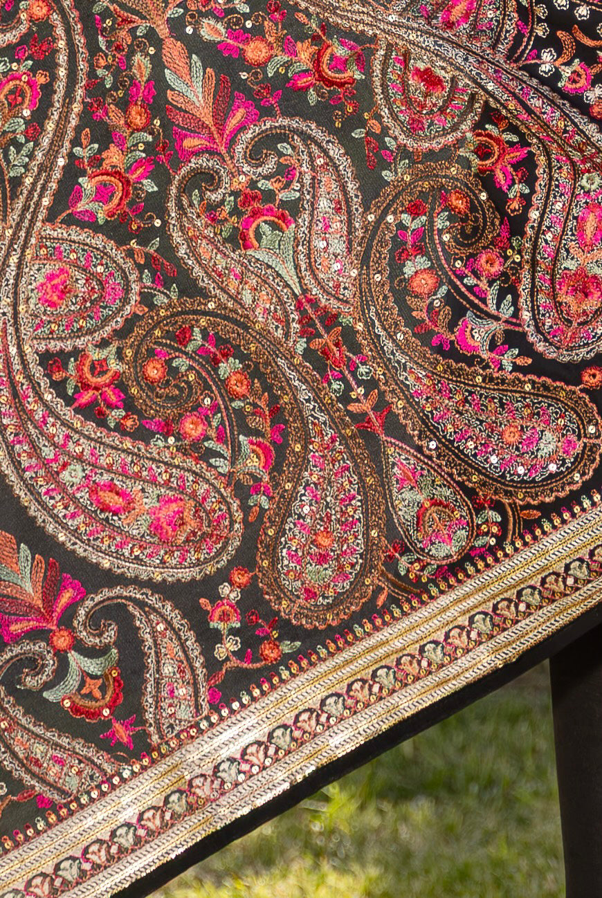Mehr-e-Kalamkar Dupatta image 5