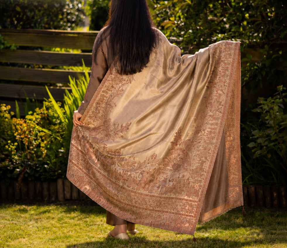 Mehr-e-Zar Pashmina Kani Shawl image 0