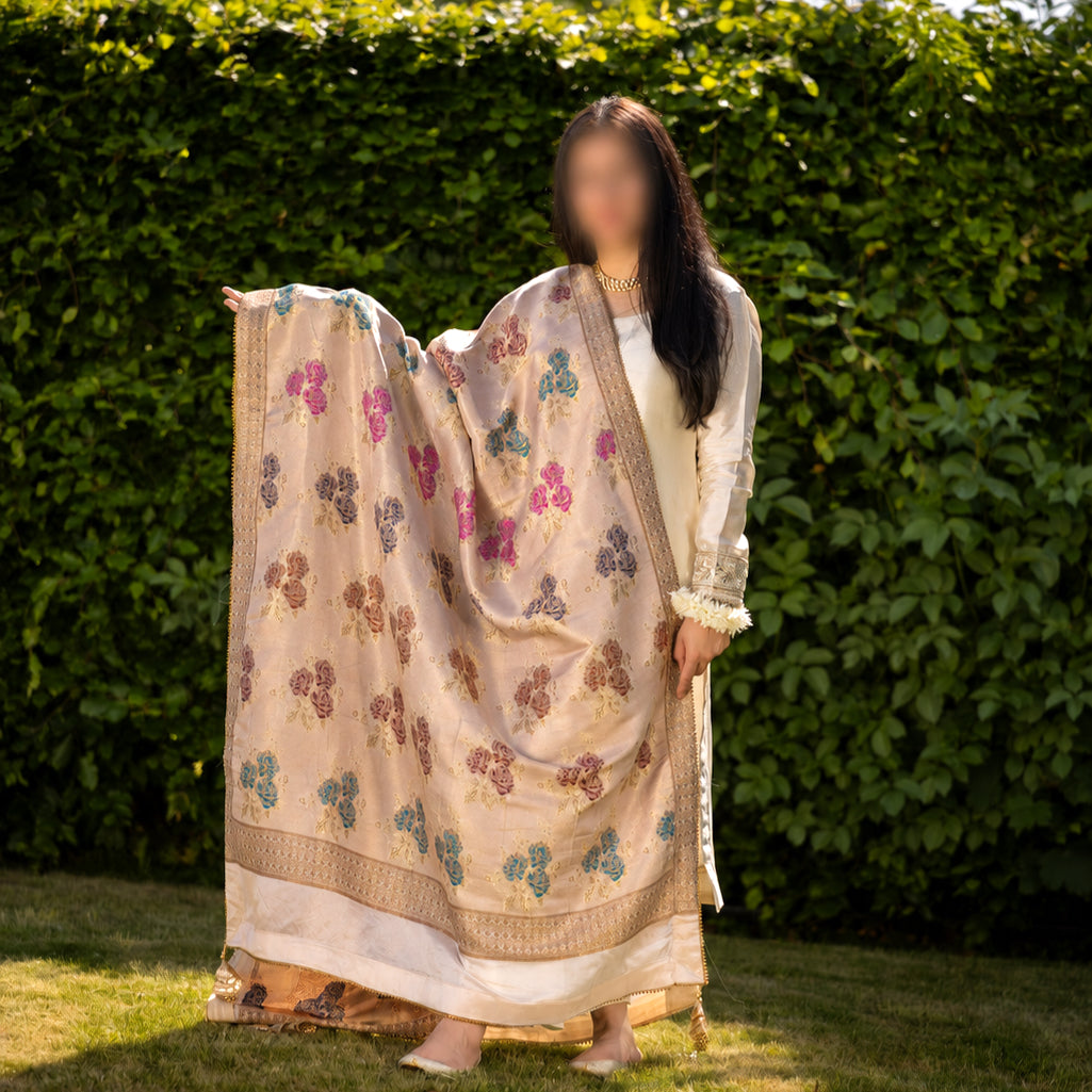 Mehr-e-Zareen – Luxury Floral Zari Shawl image 0