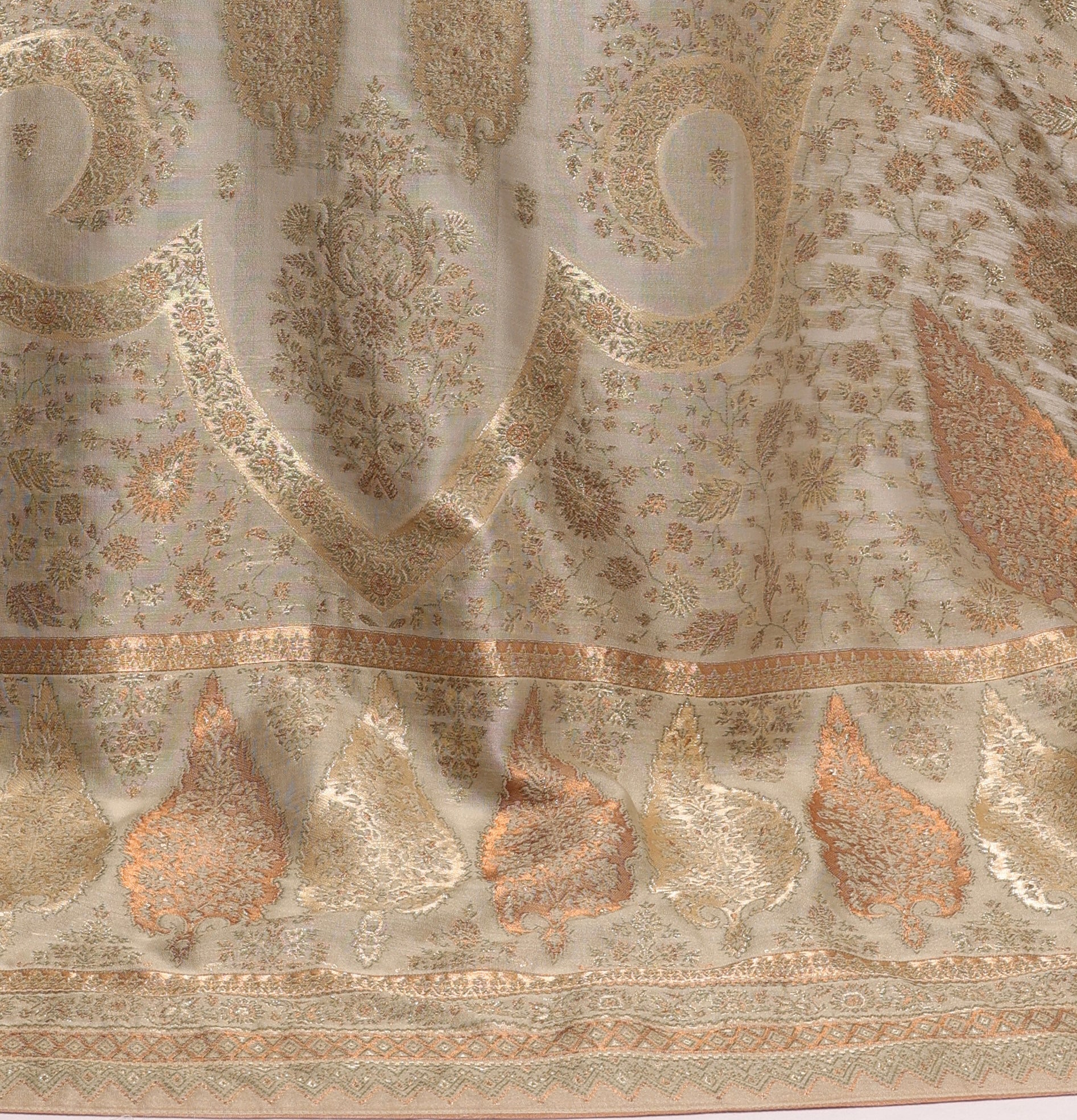 Noor-e-Ivory Heritage Shawl image 5